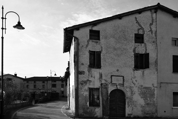 LOGO N (NICOL&Ograve; REZZARA)