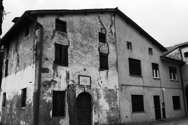 CASA NATALE N. REZZARA - SPAZI PER LA CULTURA