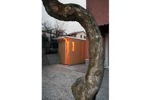 "500 VITI" - PICCOLISSIMO DEPOSITO PER ATTREZZI ED OGGETTI