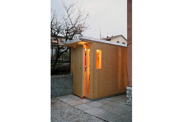 "500 VITI" - PICCOLISSIMO DEPOSITO PER ATTREZZI ED OGGETTI