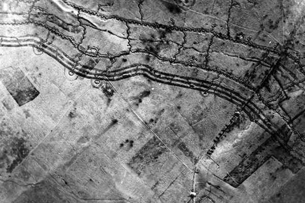 "SENZA SOVERCHI RIGUARDI"